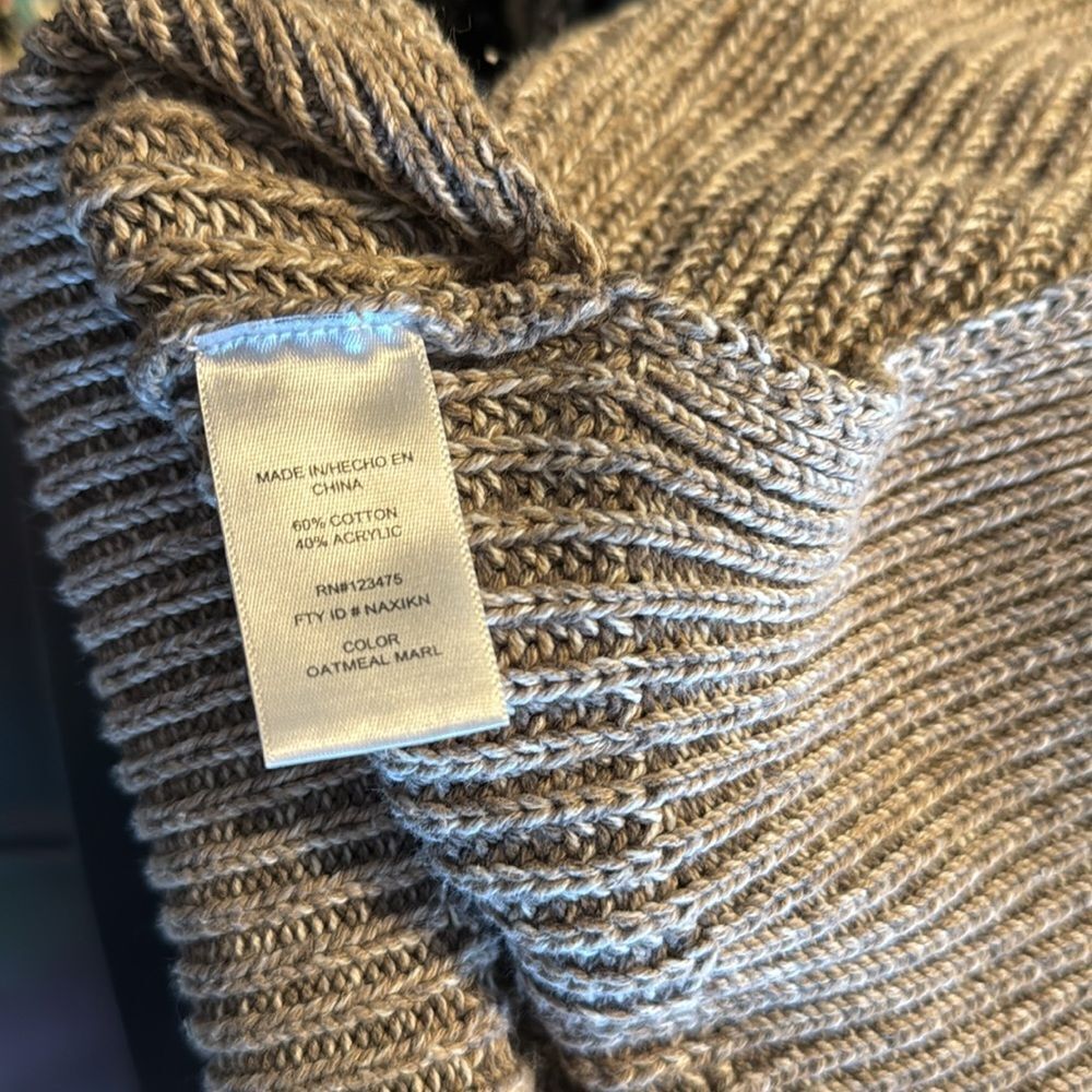 Ellen Tracy Sweater - Picture 7 of 7